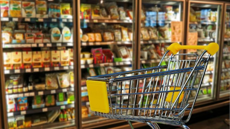 Produs periculos retras din supermarket Infestat returnabil