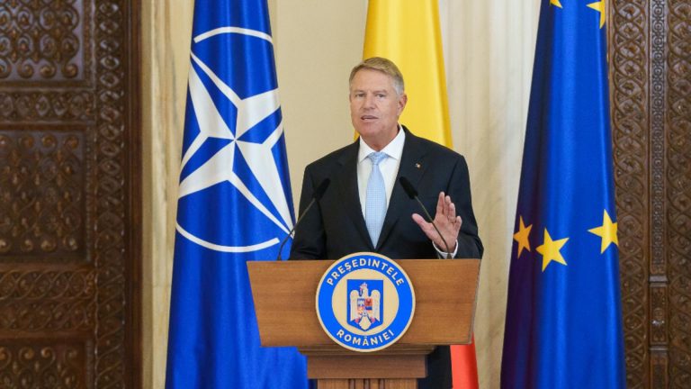 CCR a aprobat demisia lui Iohannis Ilie Bolojan presedinte interimar
