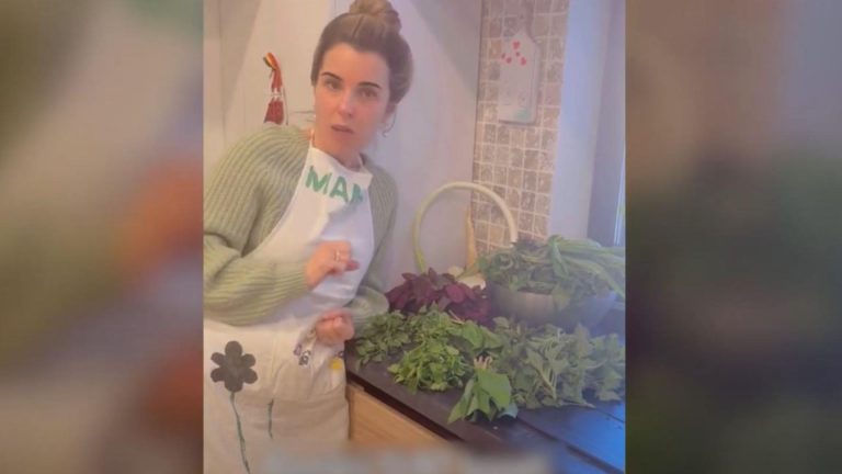 Cristela Georgescu Romanii fierb urzicile prea mult VIDEO