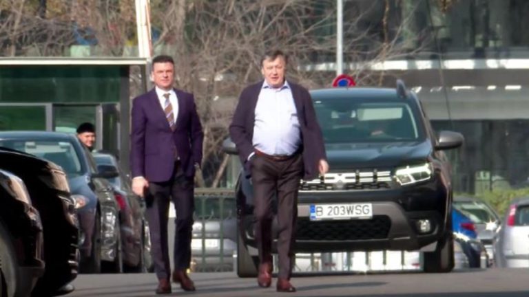 Interimarul Bolojan somat sa explice anularea alegerilor Crin Antonescu Anularea alegerilor este o problema de stat