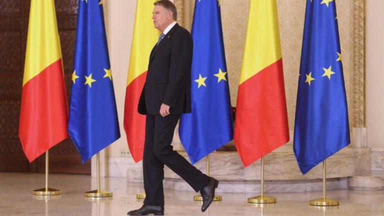 Klaus Iohannis pleaca cu fast Ceremonia speciala de incheiere a mandatului la Palatul Cotroceni