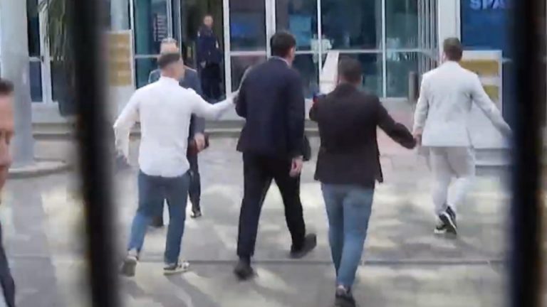 Primar arestat pentru coruptie si spalare de bani