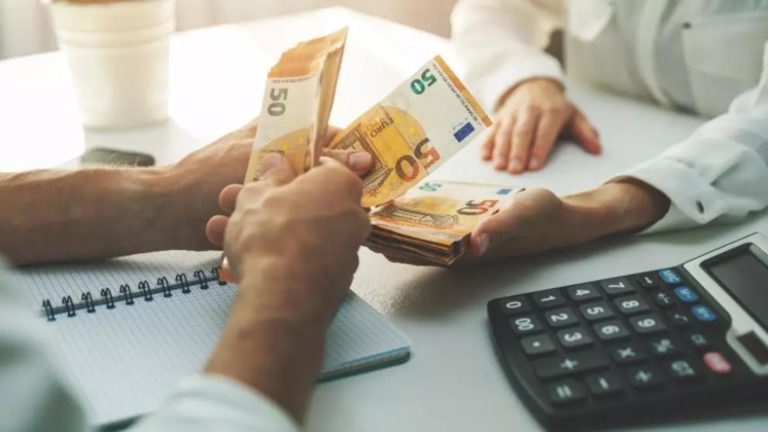 87000 de lei mita pentru un post in Armata Circuitul spagii