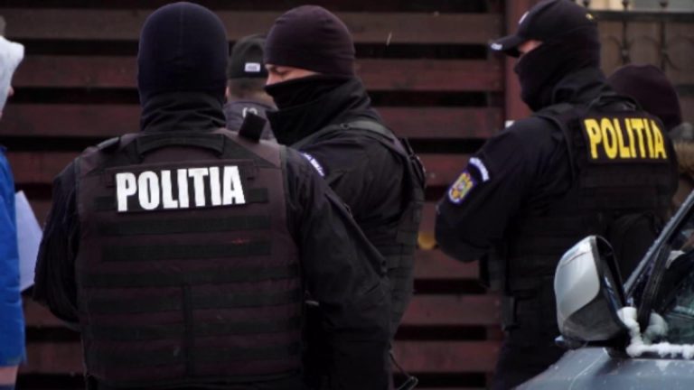 Conflict major intr o comuna din Vrancea zeci de politisti mobilizati 8 retinuti