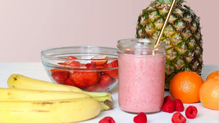 Fructele ce albesc dintii ard calorii si controleaza glicemia Sezonul incepe in mai