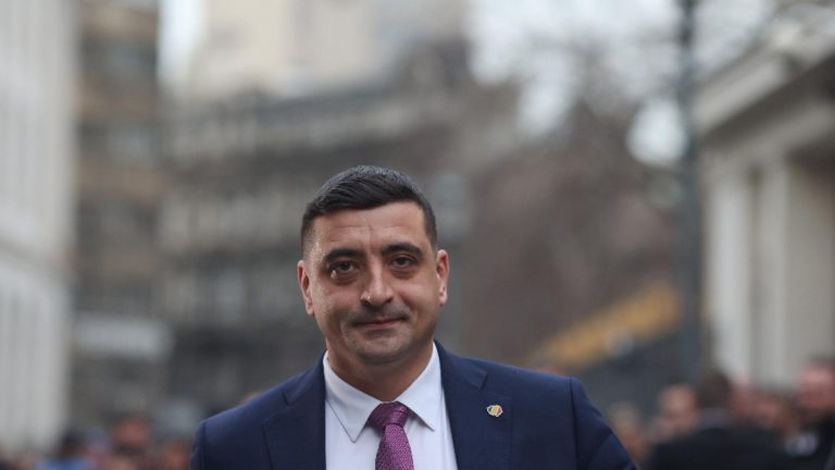 George Simion Jos cenzura Ne vor sterge dar vom invinge