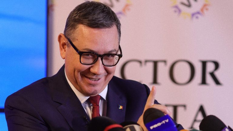 Incredibil Ponta vrea un presedinte intre Basescu si Iliescu