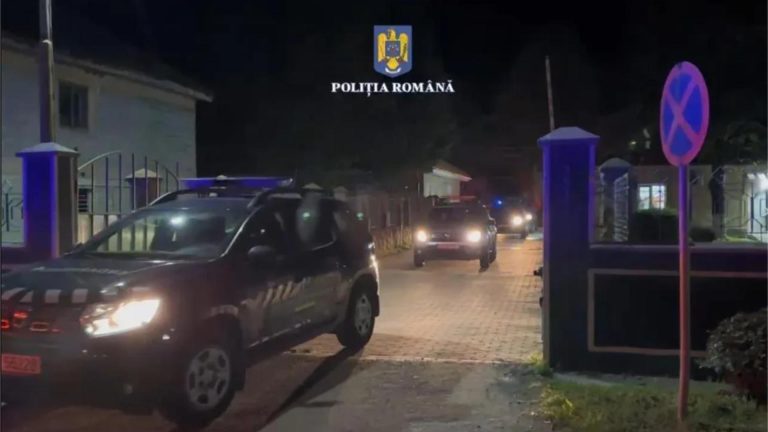 Perchezitii ample la Arad si zeci de descinderi