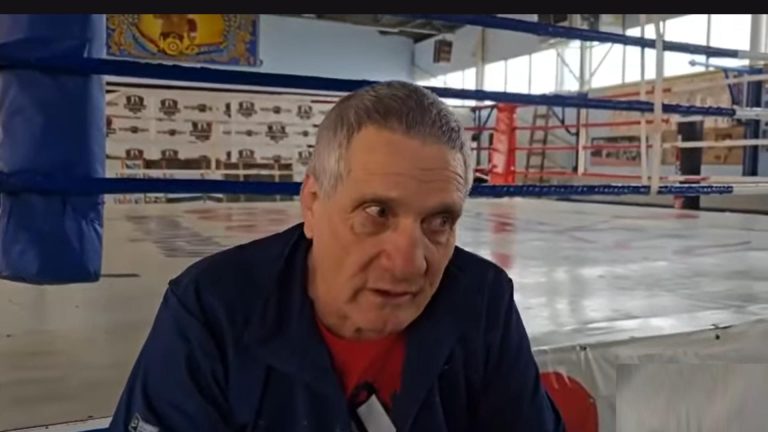 Titi Prosop antrenorul care l a descoperit pe Leonard Doroftei in lacrimi Ma las renunt la tot