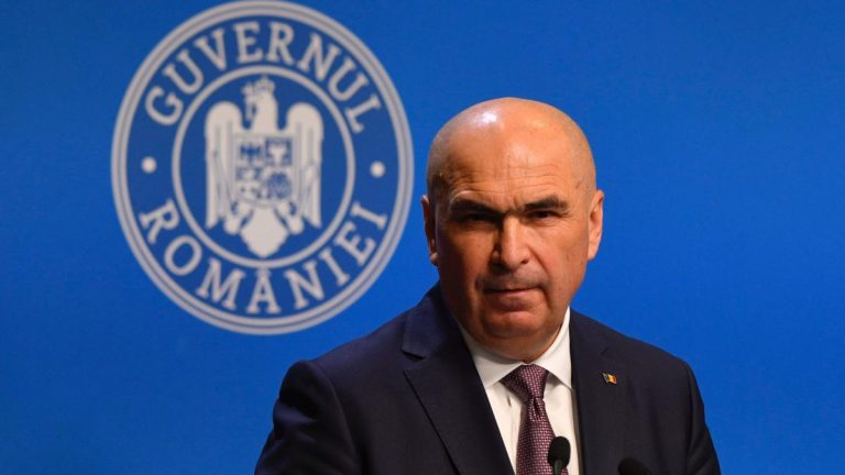 Bolojan anunta reforma pensiilor militare marti