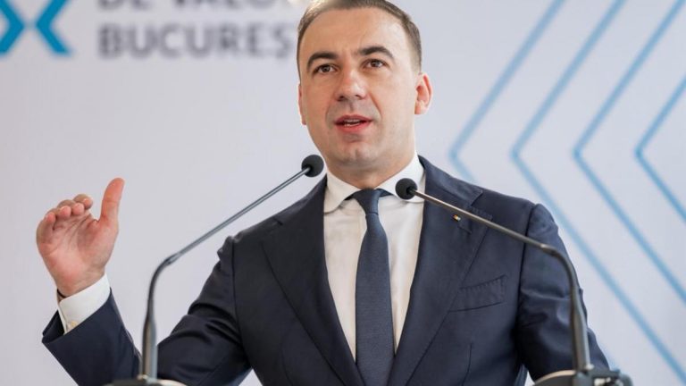 Trei masuri pentru scaderea costului energiei electrice