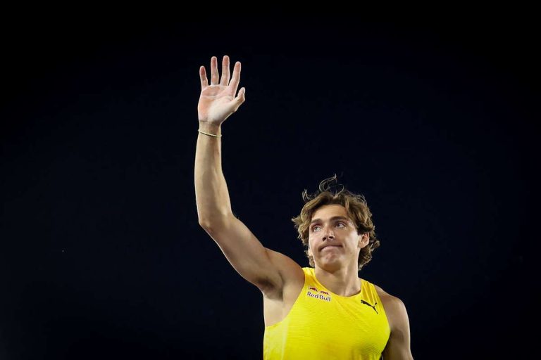 Al 13 lea record mondial al lui Armand Duplantis 6 29 metri