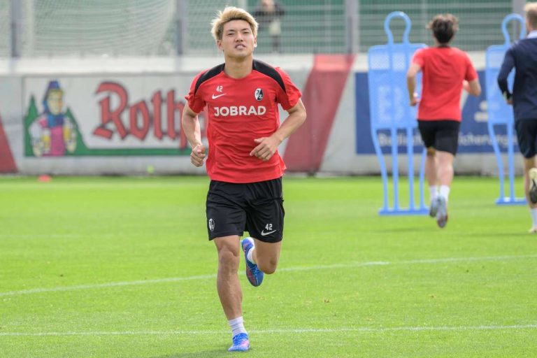 Atacantul japonez Doan a semnat cu Frankfurt