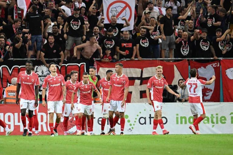 Dinamo joaca cu 9 jucatori Abdallah inscrie
