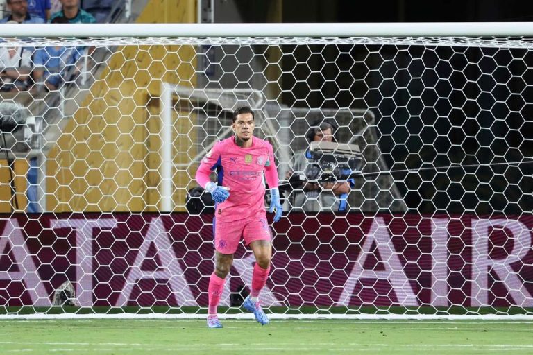Galatasaray a transmis o oferta pentru Ederson