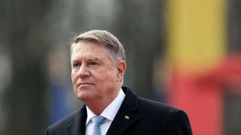 Klaus Iohannis somat de ANAF sa predea imobilul din Sibiu
