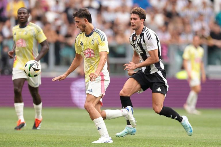 Meciul amical Juventus oprit din cauza fanilor