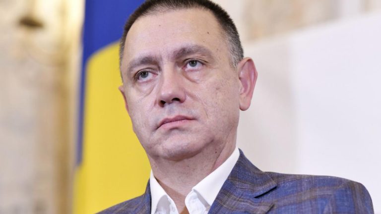 Mihai Fifor il ataca pe Nicusor Dan dupa Ziua Marinei