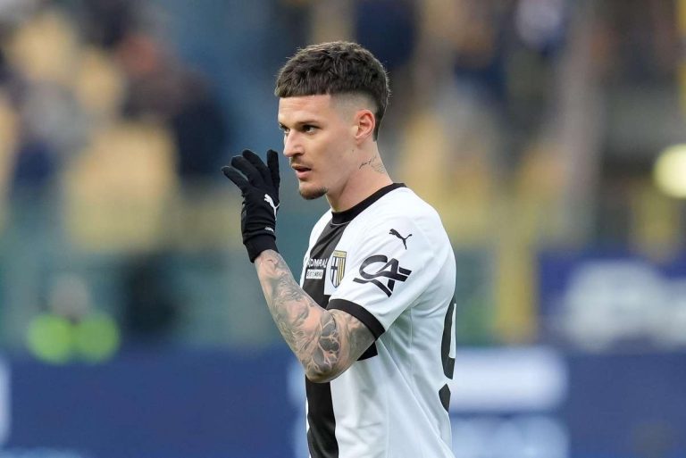 PSV si Parma se apropie de acord pentru Dennis Man