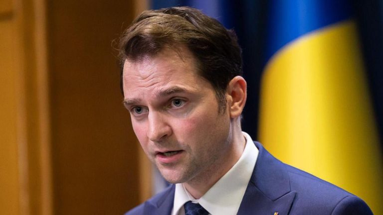 Sebastian Burduja consilier onorific al prim ministrului