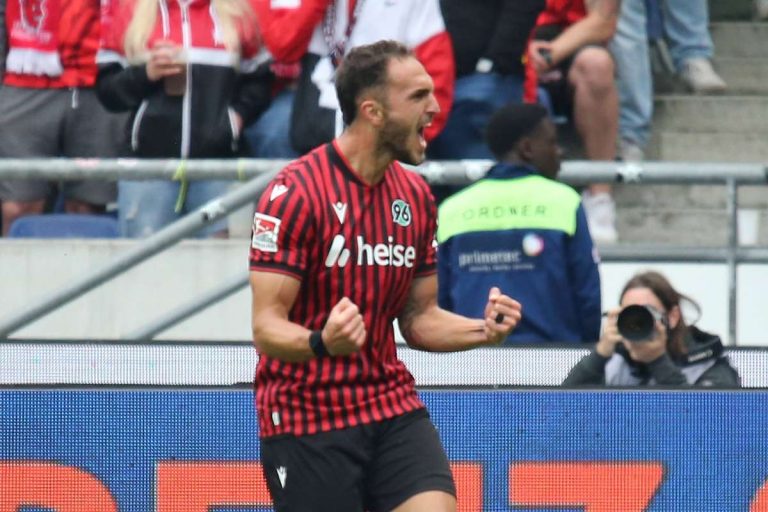 Virgil Ghita a fost la un gol in Bundasliga 2