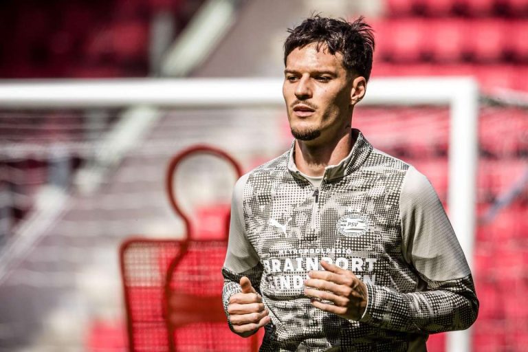 dennis man avertizat de danciulescu inainte de psv eredivisie nu e simplu