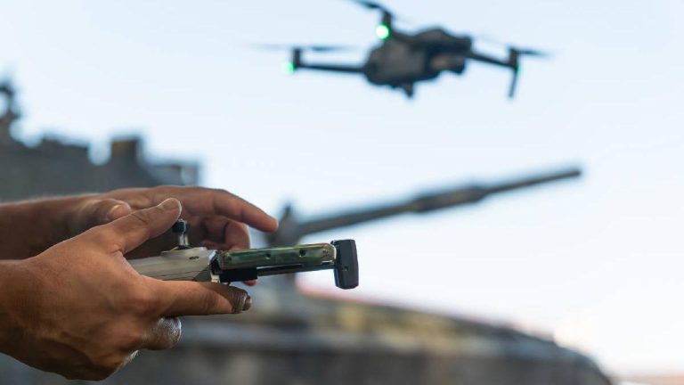 Congresman american Dronelor le aminteste NATO in Romania