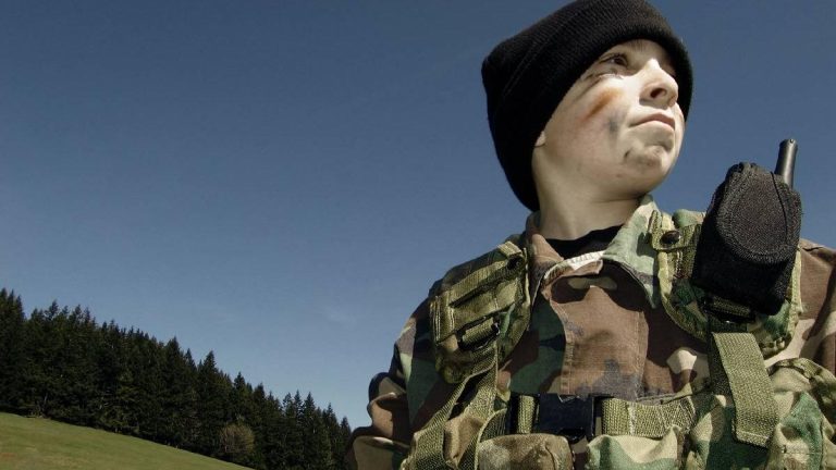 Copiii rapiti din Ucraina sunt dusi la centre de indoctrinare