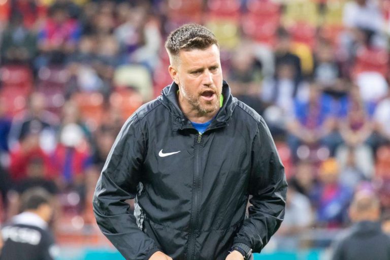 FCSB adopta o noua strategie dupa incepul slab