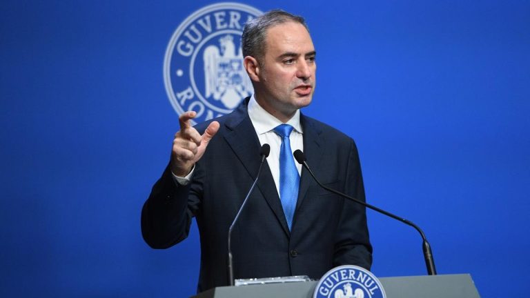 Guvernul Bolojan reduce cu 17 5 milioane de lei Presedintia