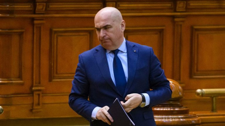 Ilie Bolojan a convocat primarii la Guvern dar nu a participat