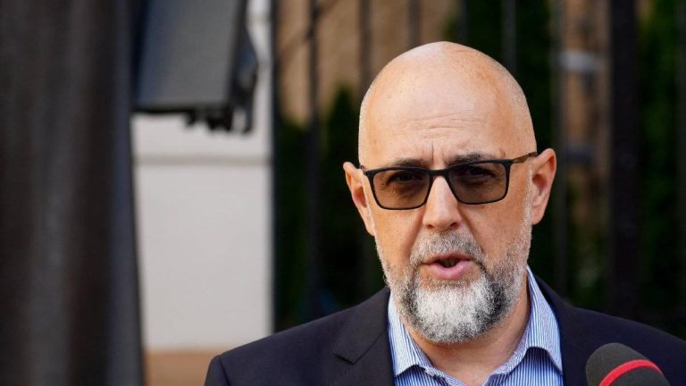 Kelemen Hunor Politica trebuie sa se distantzeze de AUR