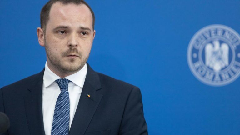 Ministrul Sanatatii vrea sanctionarea medicilor anti vaccin