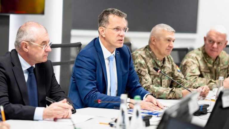 Moshteanu Nu trimitem trupe in Ucraina solutii absente