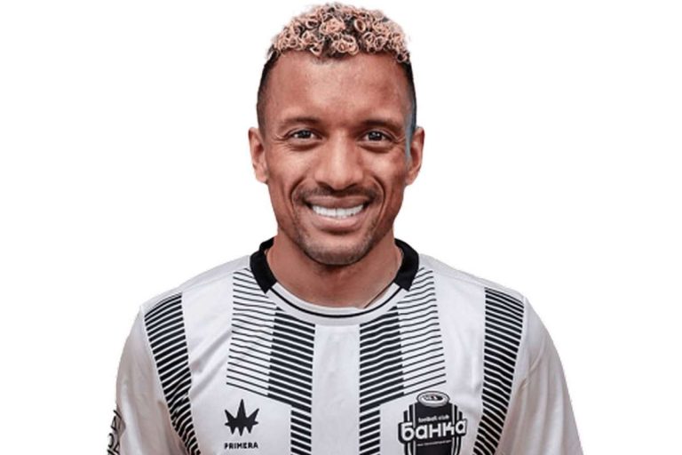 Nani se intoarce pe teran Va juca in Rusia