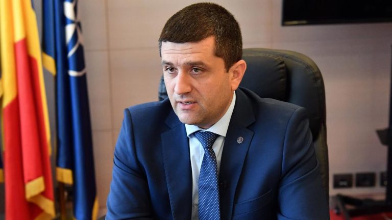 Radu Miruta sustine ca Romaero foloseste hangarul ca depozit