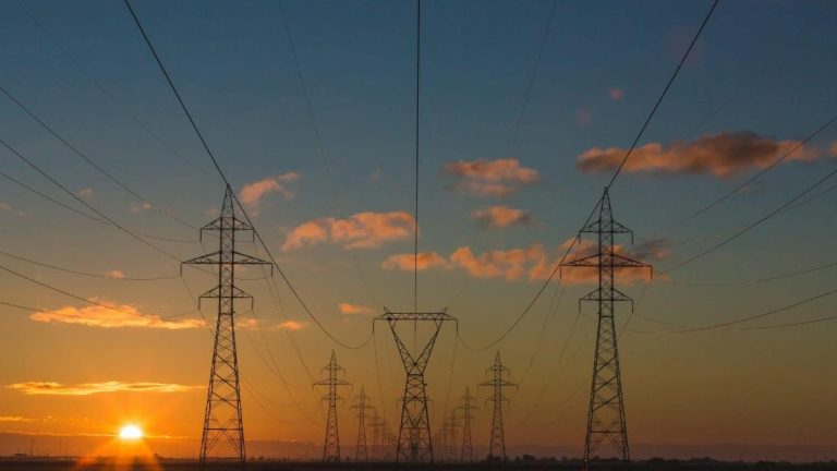 SUA ofera 130 milioane de dolari pentru linia electrica Moldova Romania