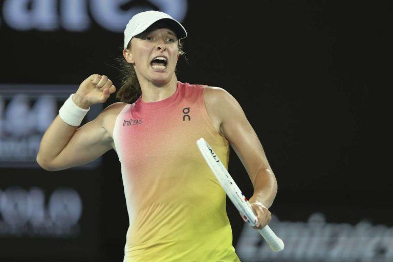 Tracker de Tenis Sferturile de finala la Seul Swiatek vs Krejcikova meciul zilei