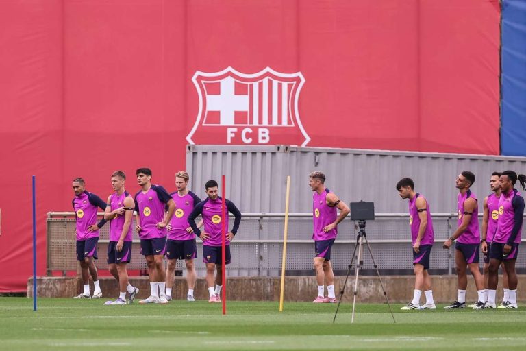 Un tanar de 19 ani ar putea juca pentru Barcelona cu Valencia