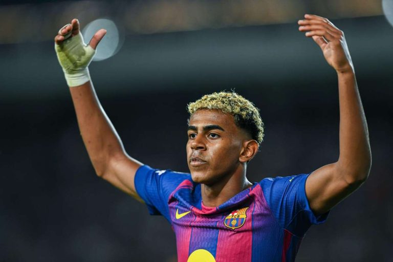 La doar 18 ani Lamine Yamal stabilesc un record UEFA
